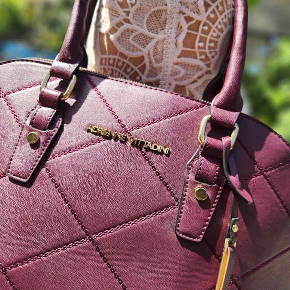 Adrienne Vittadini Burgundy Shoulder bag in EUC - Picture 2 of 16